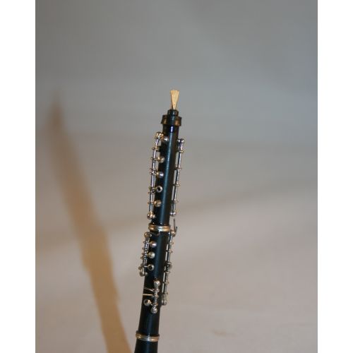 Oboe schwarz mit Koffer 1:10 - 8,7cm - 2